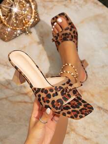 High-Heel Sandalen Damen – quadratische Zehenform, Schleifenverzierung, stabiler Absatz, vintage & elegant, mit glitzernder goldener Tasche, ideales Sommer-Must-have - Braun - Übersicht 4