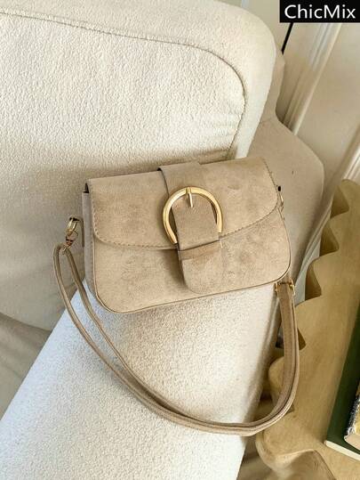 Ny höst- och vinterväska i enfärgad mini-flipväska med axelrem, inga hängande accessoarer, elegant och mångsidig fyrkantig axelväska med spänne och metall, lämplig för shopping, plånböcker, shopping, unga kvinnor, högskolestudenter, nykomlingar och tjänstemän. De är mycket lämpliga för kontor, universitet, arbete, affärer, pendling, utomhusaktiviteter, resor och utflykter.