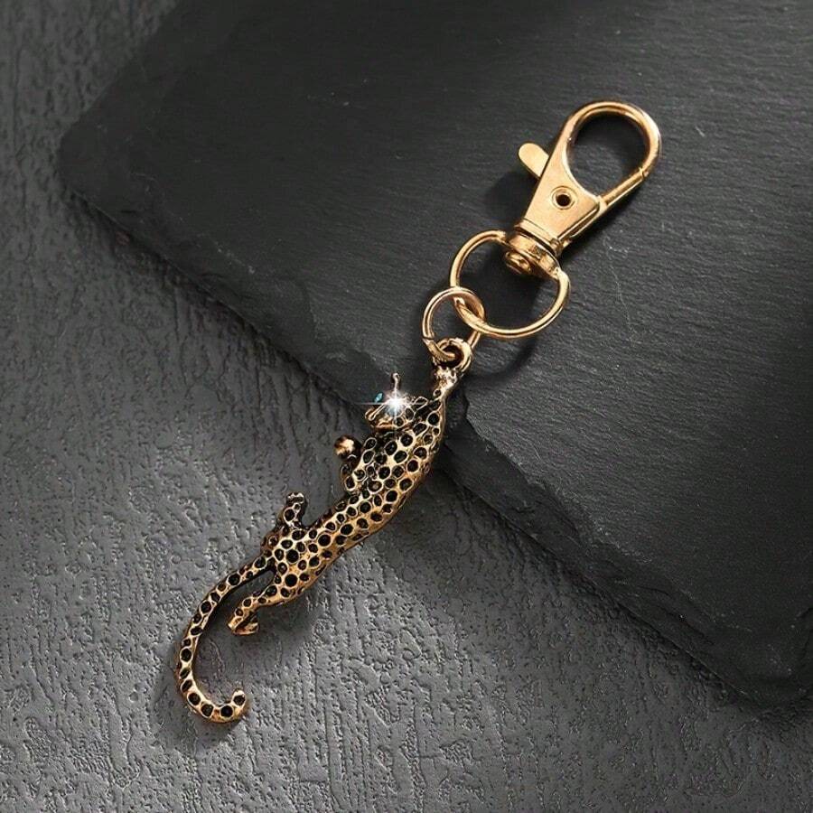 One Stylish, European And American Vintage-Style, Minimalist Leopard-Shaped Keychain/Bag Charm Accessory, Suitable For Men's Car Keys, Bags, And Other Decorative Purposes. - Vàng cổ - Xem 1