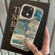 1个白色皮革纹理简约蓝色海龟与报纸海洋图案马赛克手机壳，兼容 16 Pro Max、17/16/15/14 Plus、13/12/11、Air系列，国际版，非国内版 - 彩色 - 查看 3