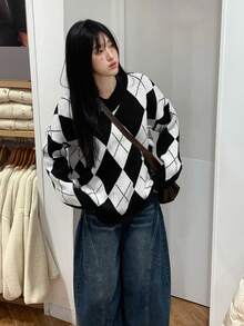 Women's Casual Colorblock Diamond Pattern Knit Sweater, Autumn/Winter - Black and White - View 1