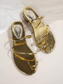 Sexy Gold Strappy Toe Ring Sandals, Low Heel Slides For Women - Gold - View 8