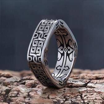 1 pieza Anillo de banda con nudo infinito retro, misterioso y con diseño de tótem, de acero inoxidable plateado antiguo, a prueba de agua, de moda, como regalo para hombre