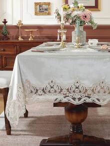 1 件天鹅绒桌布，饰有精致的 3D 刺绣和蕾丝花边，适用于厨房、餐厅、会议桌，长方形或正方形皆可，四季皆宜，可用于家居装饰、节日、家庭聚会、送礼、派对和婚礼。 - 米色 - 查看 3