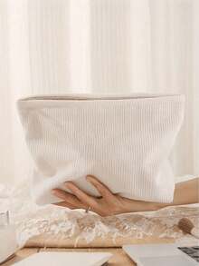 Trousse de maquillage thème nœud papillon - Motif imprimé nœud papillon, pochette zippée en polyester, organisateur de maquillage de voyage, sac zippé léger, idéal pour les passionnés de beauté, excellent cadeau pour les sœurs, les étudiants et les adultes, sac de maquillage à imprimé aléatoire, trousse de toilette, accessoires de voyage, accessoires de croisière, accessoires de vacances, unisexe - Multicolore - Voir 11