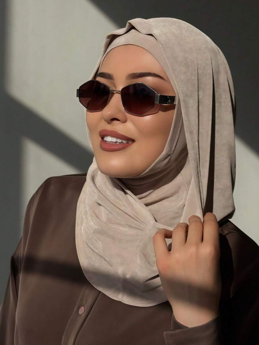 1 pezzo Balaclava donna di colore unito, maschera da sci, scalda collo, fascia elastica, turbante, traspirante, confortevole, elastico, ampia tesa, assorbente del sudore, antiscivolo, multiuso, accessorio sportivo, sciarpa minimalista, cappuccio e fascia coordinati in uno.