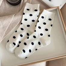 5 Pairs Women's Mid-Calf Socks, Polka Dot Contrast Color Pattern, Sweet & Fashionable, Ins Style High-Top Socks, Lightweight Breathable Comfortable, Moisture-Wicking, Suitable For Sports, Casual And Streetwear, Spring/Autumn