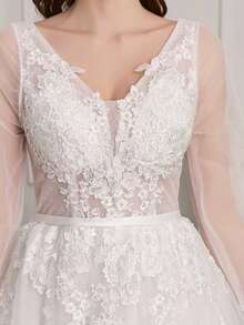 2026 Elegant Ivory Lace A-Line Long Sleeve V-Neck Floral Lace Wedding Dress, Long Bridal Gown Spring - Beige - View 6