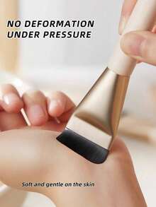 全新3支装超薄平头粉底/遮瑕刷，化妆师必备工具，隐形无痕，轻巧便携。超薄粉底刷、轮廓刷、平头遮瑕刷、液体粉底刷、银色粉底刷、粉底化妆刷、粉底化妆工具、粉底刷、液体粉底刷。赠品 - 彩色 - 查看 7