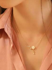 1件装清新山茶花项链，S925纯银，精致优雅，适合女士佩戴，生日、情人节、周年纪念日、圣诞节等场合的珠宝礼物