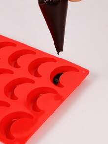 18-Cavity Silicone Moon Shaped Mold, Essential For Ramadan - Suitable For Chocolate, Ice Cube, Italian Panna Cotta, Pudding, Jelly, Candy And Cake Baking Decoration, Eid Mubarak - Multicolor - View 7