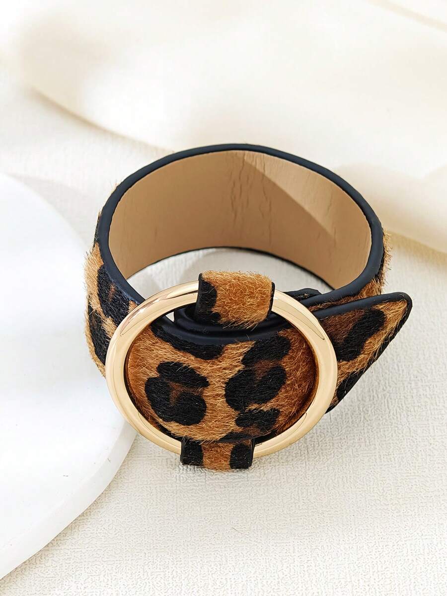 1件装女士时尚夸张几何金属豹纹皮革手链，适合日常佩戴