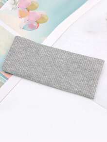 1条极简针织发带，运动风头巾，粉色、黑色、白色等多种颜色可选，男女通用，四季皆宜，可作发带、头巾、吸汗带使用，是学校、大学及其他场合的理想之选，也是秋冬季女士度假装扮的必备配饰，柔软优雅，是女士发带和发饰的完美搭配。 - 藕粉色 - 查看 18