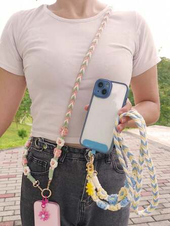 2026 Año Nuevo, Día de San Valentín, Cordón para teléfono, Cordón diagonal para teléfono hecho a mano con cuerda de lana con margarita, adecuado para viajes al aire libre, senderismo, fotografía, compras, funda anti-pérdida y anti-caída para teléfono, durable y adecuado como regalo de cumpleaños y festividades para madre, familia, amigos, accesorios de colgante de teléfono, resistente y irrompible cordón horizontal para teléfono para viajes al aire senderismo, adecuado tanto para hombres como para mujeres, soporte largo para teléfono, muñequera para teléfono inteligente, cordón protector de funda para teléfono inteligente, llavero