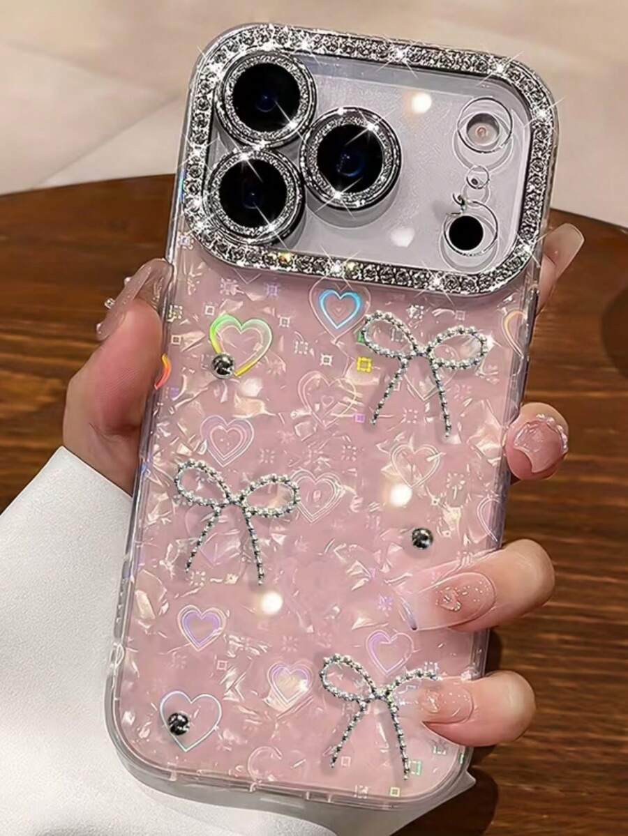 时尚可爱3D蝴蝶结、银色珠子、激光爱心、贝壳图案水钻镶边手机壳，兼容 17 Pro Max、17 Pro、16 Pro Max、16、15、14、13、12 Pro Max、16、15、14 Plus、11，奢华不对称波浪形摄像头保护壳，理想的情人节礼物