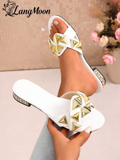 LangMoon 2026 Nuevas Sandalias Planas de Mujer de Talla Grande con Estampado de Piel de Cocodrilo Falso y Decoración Exagerada, Versátiles y Cómodas para Primavera/Verano, Ideales para Caminar, Viajar y Vacaciones. Decoradas con Hebilla de Metal Dorado Lujoso y Diseño de Textura de Cocodrilo, Creando Unas Cómodas Sandalias de Mujer de Cuero de Alta Gama Modernas. unicolor Versátil y Elegante, Cómodas y Combinables para Uso Casual Diario, Adecuadas para Vacaciones, Ir al Trabajo, Fiestas y Otras Ocasiones, Apropiadas para la Temporada de Bodas y Otras Festividades