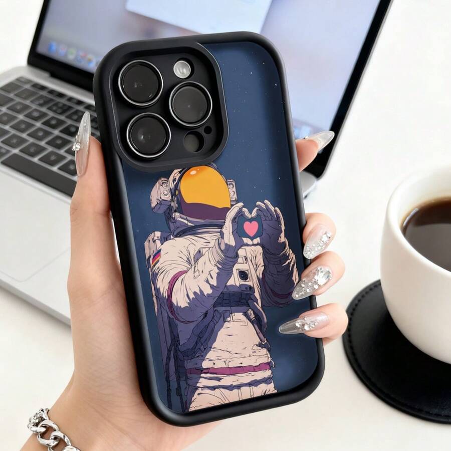 Funda de teléfono de moda, compatible con varios modelos de ,  y , funda de teléfono astronauta haciendo un corazón con las manos, diseño temático espacial compatible con modelos de ,  y , protector de teléfono, funda de pareja, regalo para amantes, presente de vacaciones, este es un regalo popular para amigos o socios, adecuado para ocasiones de negocios. Duradera, resistente a las manchas y a las huellas dactilares, esta nueva funda para teléfono de hombres y mujeres es un gran regalo. - Café integral - Ver 1