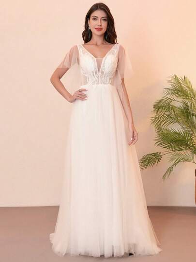 Sexiga Djup V-ringning Dam Enkla Bröllopsklänningar Eleganta A-linjeformade Boho Brudklänningar Strand Applikationer Spets Blommor Bröllopsklänningar Prinsessa Fest