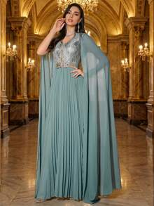Vestido elegante árabe de mujer con mangas de murciélago, parches y bordados - verde menta - Ver 1