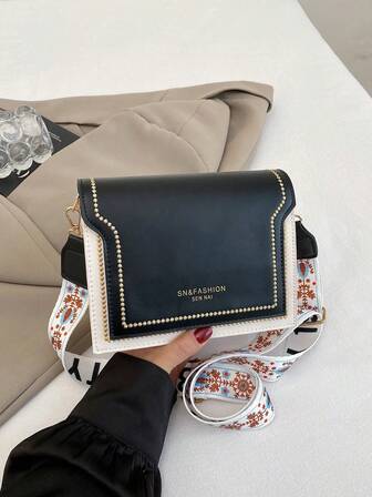 Fashionable Bag For Women, Versatile New Crossbody Bag, Casual, Contrasting Color, Small Square Bag, Wide Shoulder Strap, For Party Date School Outdoor Gift