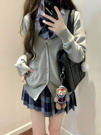 「Black Swan」 韓国 JK 制服 日系 カーディガン スクールカーディガン コットン トップス 女子高生 レディース レギュラーフィット 長袖カーディガン Vネックとボタンフロントディテール カジュアルでキュートなエレガント セータートップス リブニットとポケット付き