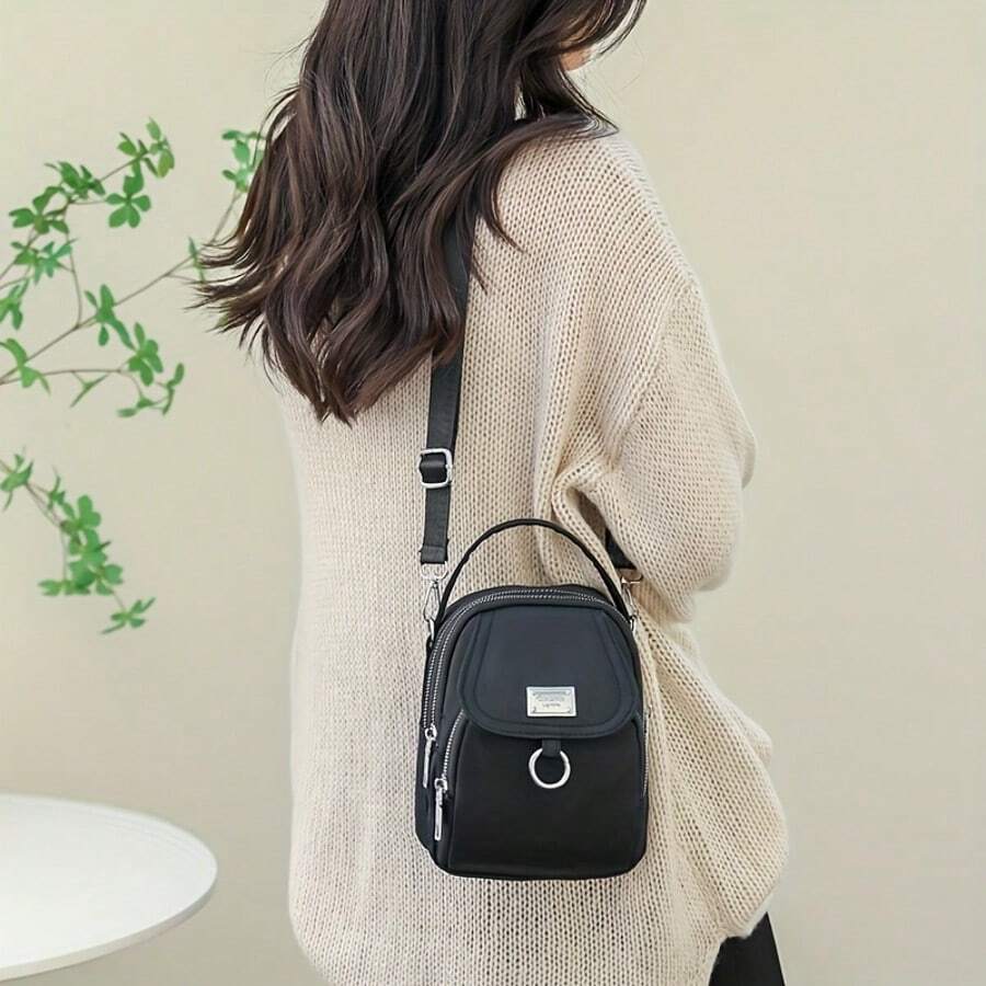 Christmas Decoration-Waterproof Women Crossbody Bag Nylon Messenger Bags Simple Purse For Work, Multi-Pocket Storage Shoulder Handbag.The Dimensions Of This Crossbody Bag Are 7.87in*1.96in*5.51in.It Is A Small, Versatile Backpack. - 亮黑色 - 查看 1