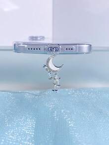 1个新款银色月亮星星吊坠装饰防尘塞，兼容 Type-C/Lightning充电口/数据口。兼容小米 5-17，耳机，送给女朋友、朋友的最佳生日、情人节、新年礼物，送给母亲、家人、朋友，生日、节日手机配件手机挂饰 - 銀色 - 查看 6