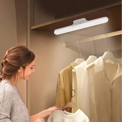 1 قطعة إضاءة مرآة LED، إضاءة مرآة مكياج بمستشعر لمس، إضاءة خزانة لاسلكية، مصباح قراءة قابل للتعديل، إضاءة قراءة مراعية للعين، شريط إضاءة LED محمول، شريط إضاءة باللمس، 3 في 1 قابل للتعتيم ودرجة حرارة اللون، ببطارية قابلة للشحن مدمجة، مناسب للخزانة والحمام ومرآة المكياج والنوم، تصميم متعدد الوظائف، حماية للعين