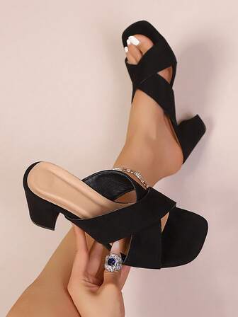 2026 Summer New Fashion Versatile Elegant Rhinestone Embellished Chunky Heel Strap Sandals, Suitable For Office And Commute