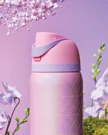 O-WALA 24 Oz/32 Oz Wicked Limited Edition Water Bottle, Pearlescent Pink Finish With Raised Geometric Design, Leakproof With Pop-Up Lid, Available In A Variety Of Colors, A Water Bottle Designed For Water Drinkers, Gift For Her, New Fashion Women Water Bottle For Women, For Fitness, Running, Outdoor Activities, Travel, School And Unique Birthday Gifts, Father Christmas Gifts, Kitchen Accessories, Thanksgiving Gifts, Christmas Gifts, Valentine's Day Gifts, New Year Gifts - Hồng ngọc trai - Xem 3