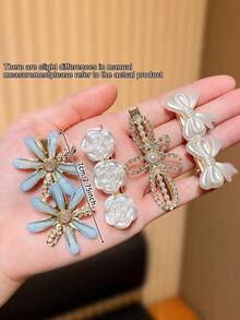 5/8/13/16pcs Random Multi-Color Cute Hair Clips, Includes Faux Pearl, Rhinestone, Flower, Heart, Butterfly & Other Decorative Elements, Adorable & Fashionable Minimalist Design, Best Gift For Girls, Suitable For Daily & Holiday Wear - Multicolor - View 4