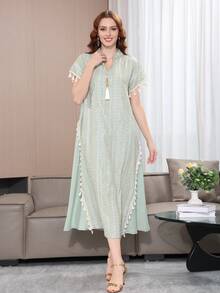 2026 Nouvelle robe traditionnelle élégante de style Ramadan, col en V, manches courtes, poignets à franges, broderie perlée dorée, vêtement gracieux pour femmes arabes - Vert menthe - Voir 10