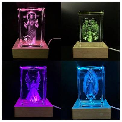 这款耶稣与圣母玛利亚系列方形水晶底座是情人节、母亲节、感恩节、生日和其他节日的理想礼物，同时也是一份具有宗教和文化意义的礼物。它采用USB供电，饰有耶稣、天使和圣母玛利亚的图案。适合摆放在卧室、客厅和办公室等场所。