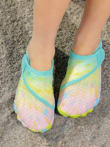 1 Pair Kids Breathable Mesh Upper Rubber Sole Hook And Loop Closure Water Shoes & Sandals, Suitable For Beach, Wading, Outdoor Activities, Swimming, Running, Campus - Multicolor - View 1