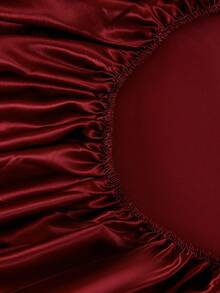 2/3件套纯色酒红色缎面床笠套装，仿丝绸质感，含1个床笠和1/2个枕套（不含枕芯），现代柔软床上用品套装，适用于家用特大号、大号、标准双人床、单人床等多种尺寸，床笠深度可达11.8英寸，透气防皱，提升睡眠质量，可机洗。 - 酒紅色 - 查看 8