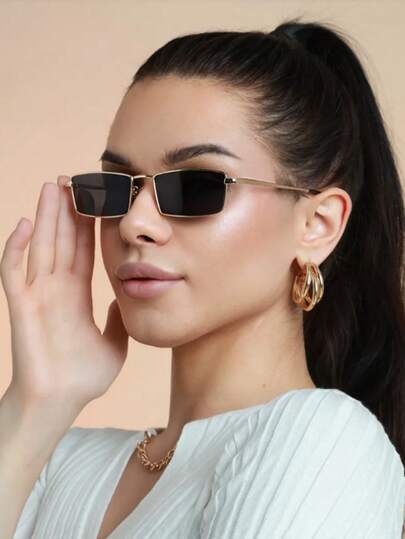 1pc Women's Metal Square Small Frame Vintage Elegant Classic Minimalist Casual Daily Versatile European And American Cool Hip-Hop Design Stylish Fashion Glasses For Outdoor, Travel, Decoration