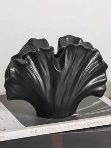 1pc Black Fan-Shaped Vase, Resin Sand Texture Vase, Suitable For Home Decor And Living Room Table Decoration - Multicolor - View 8