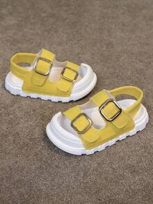 1双幼儿女童简约休闲魔术贴凉鞋，露趾平底凉鞋 - 黃色 - 查看 3