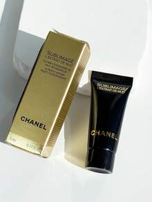 CHANEL SUBLIMAGE L'EXTRAIT DE NUIT, Suitable For Daily Use - 5ml - View 4