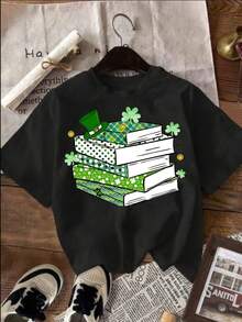 Stack Of Books With Shamrocks And Green Hat Print Short Sleeve Women Round Neck T Shirt For St Patrick's Day Party Casual Wear - màu đen - Xem 2