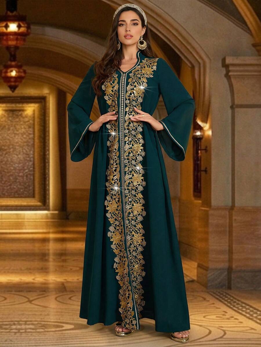 Đầm tay loe cổ chữ V, thêu họa tiết tương phản màu sắc, thích hợp cho mùa xuân. - Màu xanh lá cây đậm - Xem 1