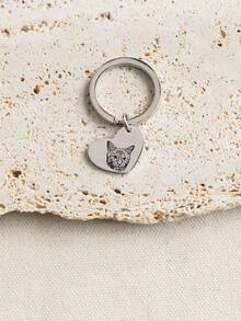 1个定制宠物照片心形钥匙扣 | [1-3张照片] 多照片定制钥匙扣 | 个性化名字钥匙扣 | 定制宠物名字简约钥匙扣 | 刻字钥匙扣，纪念宠物友谊 | 简约钥匙扣，纪念永恒伴侣 | 适合作为送给朋友的定制礼物 | 送给猫/狗妈妈的定制礼物