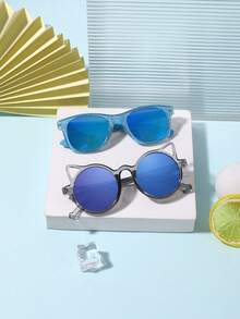 1 Set 2 PCS Boy's And Girl's 6-10Y Square And Round Cat Ear Outline Frame Lightweight Casual Style Fashion Glasses An All-Blue Outfit Is Suitable For A Beach Vacation With Glasses Box - Multicolor - View 10