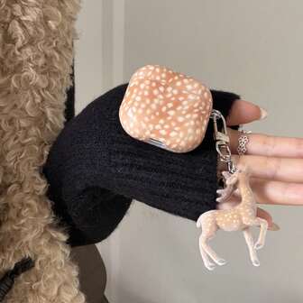 Funda de auriculares con textura de ciervos de estilo minimalista y creativo de cobertura total + Colgante de ciervo 3D en marrón claro, adecuado para Airpods de 4ta generación, auriculares Bluetooth de 3ra/Pro/Pro2/2da/1ra generación, con llavero, cierre y duradero, diseño de ajuste perfecto, accesorio de moda diario