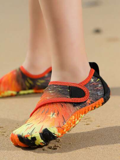 1 Pair Kids Breathable Mesh Upper Rubber Sole Hook And Loop Closure Water Shoes & Sandals, Suitable For Beach, Wading, Outdoor Activities, Swimming, Running, Campus