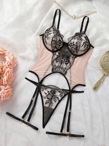 4件套女士性感内衣套装，花卉蕾丝网纱刺绣镂空吊袜带文胸束身衣丁字裤腿吊袜带内衣套装 - 彩色 - 查看 4