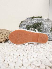 1 Pair New Summer Breathable Flat Cloth Shoes For Little Girls, Infant Toddler Shoes, Fashion Outdoor Flat Shoes For Baby Girls - White - View 8