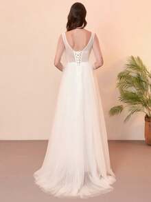 Sexy Deep-V Neck Women Simple Wedding Dresses Elegant A-Line Boho Bridal Gowns Beach Appliques Lace Flower Wedding Gowns Princess Party - White - View 2