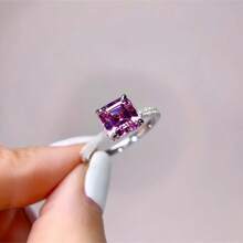 3g Women's Square Cubic Zirconia Ring, Fashionable & Elegant, Versatile Engagement/Wedding Ring