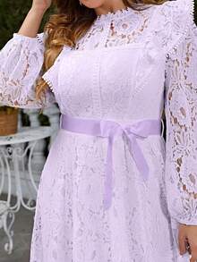 Simplee Gaun Lengan Panjang Leher Bulat Berenda Elegan Ukuran Plus untuk Wanita, Cocok untuk Pesta dan Kencan, Musim Semi/Panas - Purple - View 3